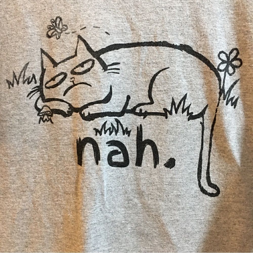 DOM NAH CAT TEE - Picture 2 of 4